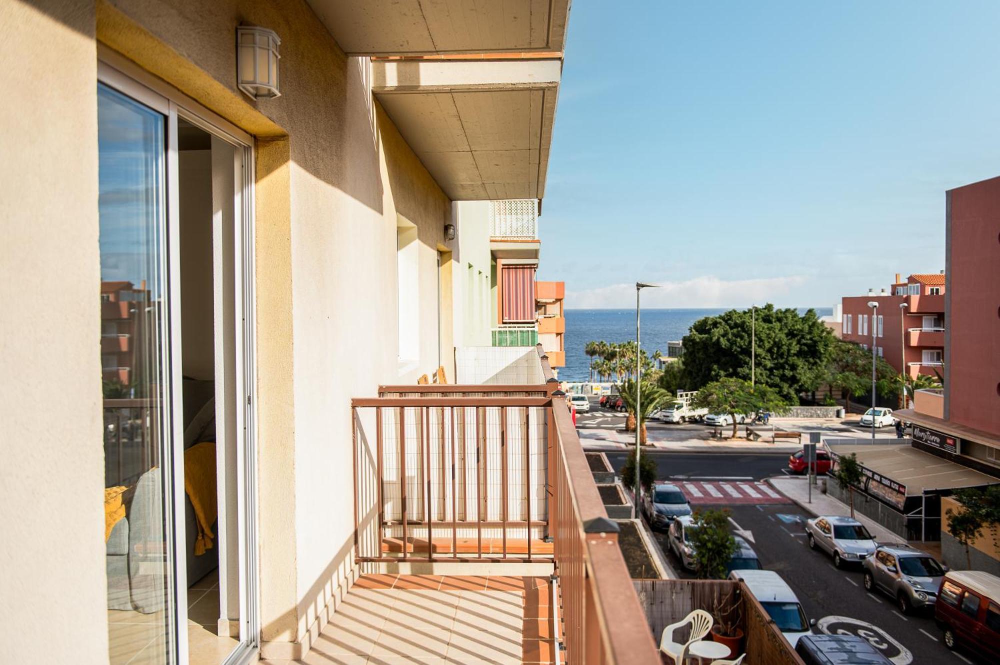 Apartamento Coqueto Con Terraza Junto A كانديلاريا المظهر الخارجي الصورة